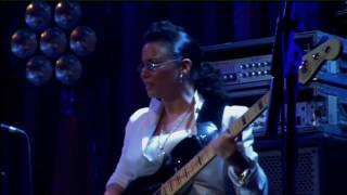 Jeff Beck - "Bad Romance [Lady Gaga]" And Big Block - Live 2011 [Full HD]