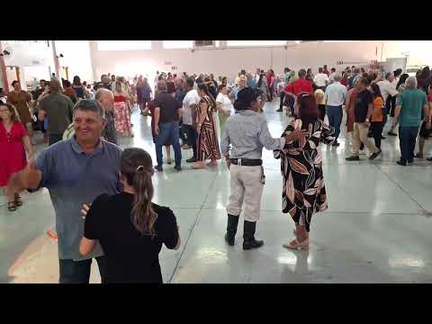 Matinê com almoço no Pesseti centro de eventos em Chopinzinho Paraná(com marcos e margarida)