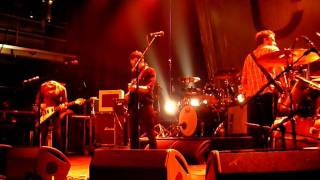 People In Planes - Mayday (M&#39;aidez)