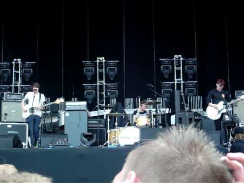 General Fiasco - ever so shy (live)