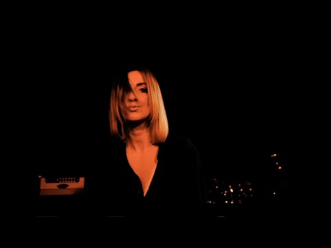 Nieobowiązkowe /akustycznie/ - OBRASQi (Official Video)