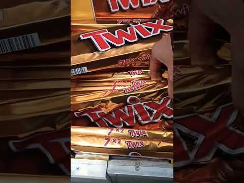 twix #trending #shortsviral #shorts #viral #youtubepartner #asmr #snickers