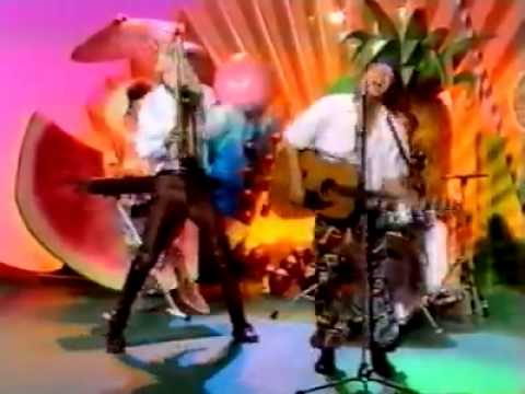 Käptn Echo   Video ORF   1 Kuss entfernt