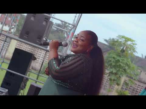 EUNICE MANYANGA -  CELEBRATION PAQUES 2022