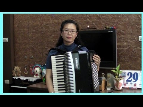 手風琴演奏 (Accordion )~ Simchat He's Amel (the joy of the worker)