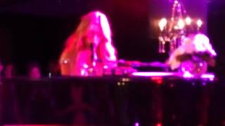 Dancing With A Broken Heart - Delta Goodrem Live @ Mixfm Event 06.08.2012