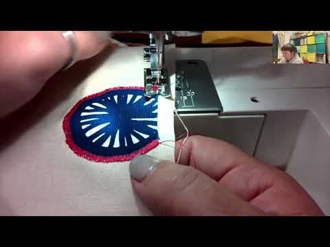 Applique of simple curved shape