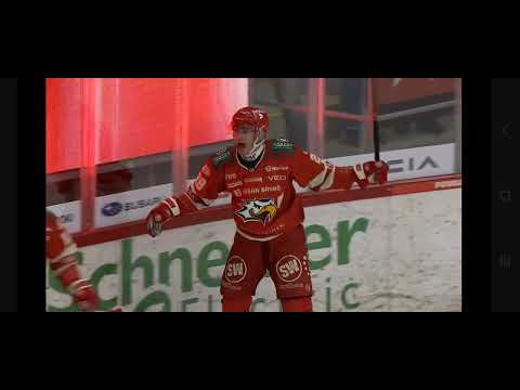 Vaasassa yleisö heittää tavaraa jäälle | Sportin viimeisen sekunnin tasoitus hylätään kyseenalaisest