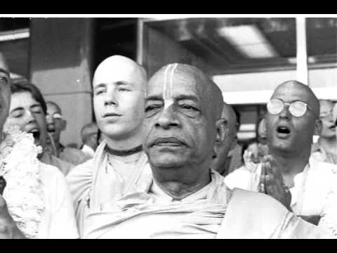 Absorbed Both By The Mind and Intelligence Twenty-four Hours Thinking of the Lord - Prabhupada 1078