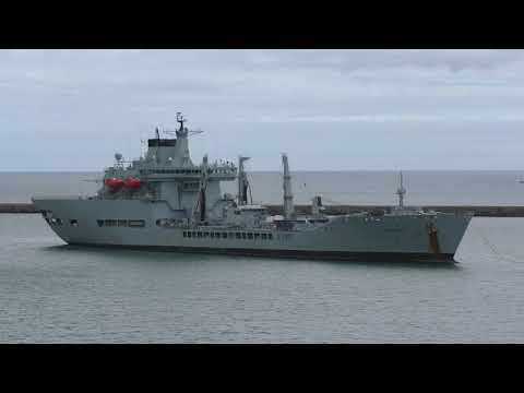 RFA Wave Ruler A390 Videoed From MV Armorique, Plymouth, England 12th August 2017