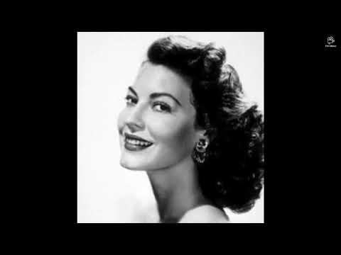 'Ngiulina - di Antonio De Curtis ( Totò ) - Recita Gennaro Sansone -