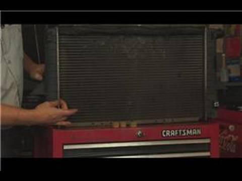 Auto Repair & Maintenance : How to Seal a Car Radiator