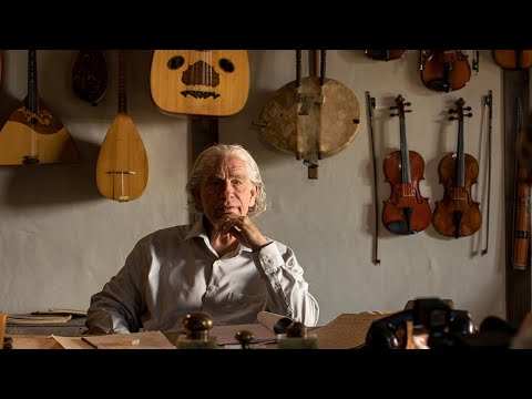 Trailer oficial CRAVATA GALBENĂ