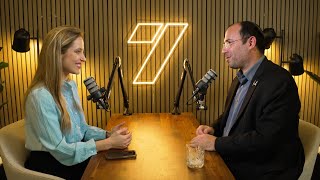 הפודקאסט של הדר מילר | שמחה רוטמן: לא מתרגש מביקורת, הרפורמה המשפטית הצליחה עד כה (חדשות ערוץ 7) - התמונה מוצגת ישירות מתוך אתר האינטרנט יוטיוב. זכויות היוצרים בתמונה שייכות ליוצרה. קישור קרדיט למקור התוכן נמצא בתוך דף הסרטון