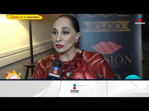 ¡Susana Dosamantes da la cara por su hija Paulina Rubio! | Sale el Sol