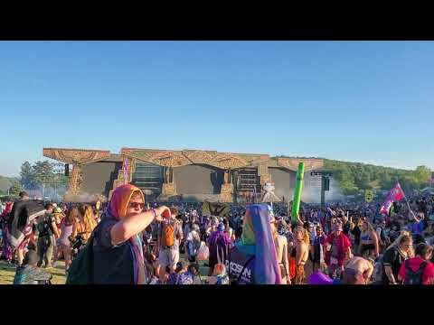 Excision (Detox Set) intro Zeke Beats - Give Me a Bassline live at LOST LANDS 2021