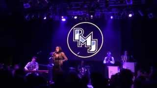 Postmodern Jukebox - No Diggity ft. the very sexy Ariana Savalas