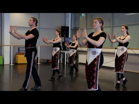 Nova College Dans | Werelddans & docent Wijnand Karel