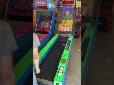 "Dunk-n'-Alien!" Skee-Ball Arcade Game