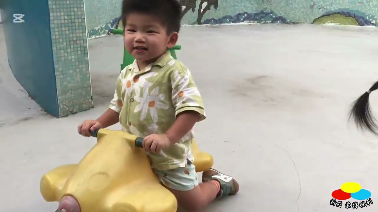 月球班-歡樂游泳池