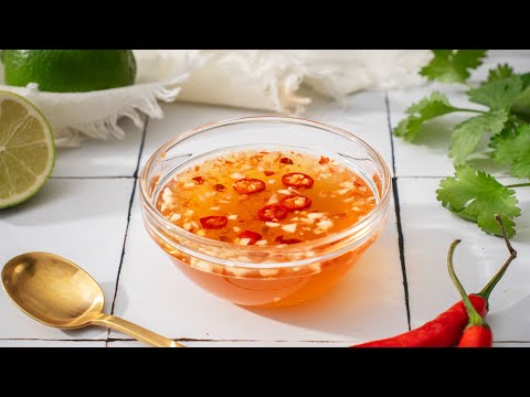 How to make: Nuoc Cham (Authentic Vietnamese Dipping Sauce)