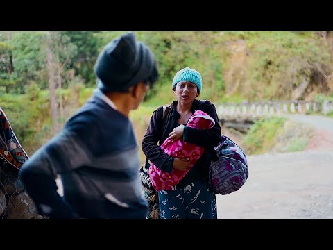 La dejaron en la calle por meter a otra mujer en su propia casa y pagaron muy caro