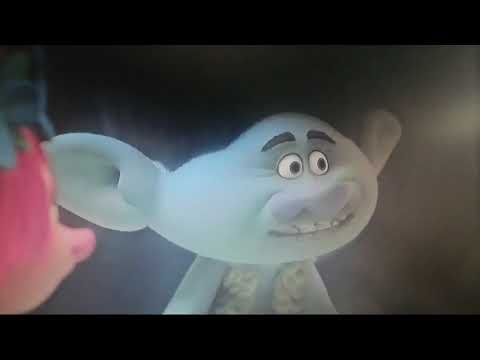 The fish king clip:Bubbles chases Toothless