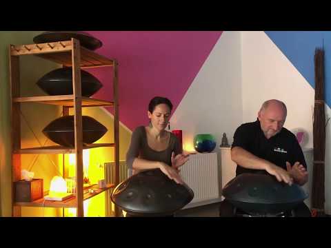 Varju Sandor Handpan 10. gyakorló óra Szabadi Andrea tanításában Song: Andrea Szabadi: Song of fire