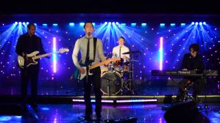 Code Oscar - Whats Love Got To Do With It (Tina Turner Live Cover)