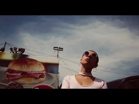 Protistas - Entre los dos no sumamos uno (video oficial)