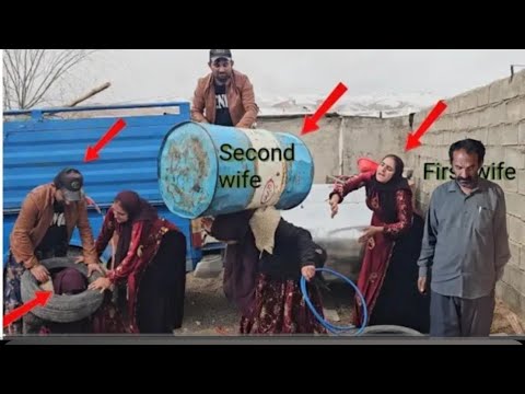 Managing Emotions: Attacks by theHusband and First Wife on the Second Wife