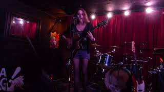 PJ Harvey &#39; Hardly wait&#39;- Notting Hill&#39;s gig 07/11/2017