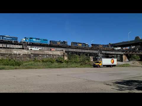 CSX Q575 departing Cincinnati