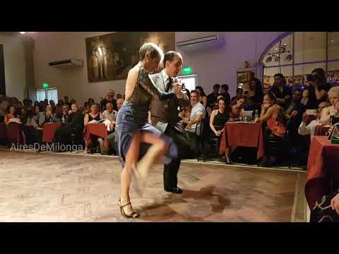 No perder esta exhibición de milonga. Aurora Lubiz y Jonathan Spitel, tango en salón Canning,
