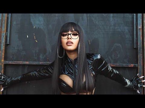 LUNAY - Strawbery Kiwi ( Video Oficiall)