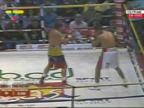 Edwin El Inca Valero Vs. Hector Velasquez 19 dic 09 Venezuela - KO por el Inca. 3 de 4