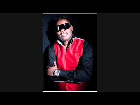 MC Roger   Mocambicano 100% ft Ziqo