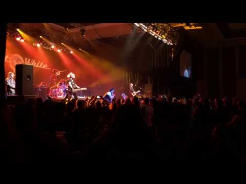 Great White performing Once Bitten Twice Shy live 2017.02.18