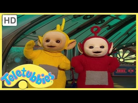 Teletubbies: Digging In The Sand: Worms (Season 3, Episode 1)