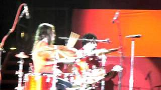 The White Stripes - I&#39;m Slowly Turning Into You segment (Bluesfest 2007)