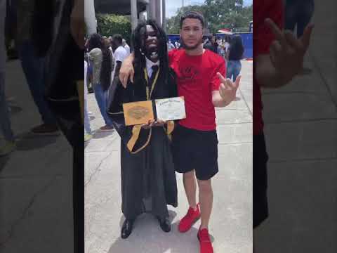 Road Runnah Escoo ~ Graduation Freestyle