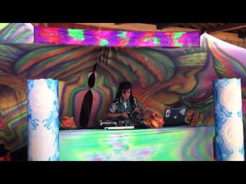 Kenia folk - Festival Mundo de Oz