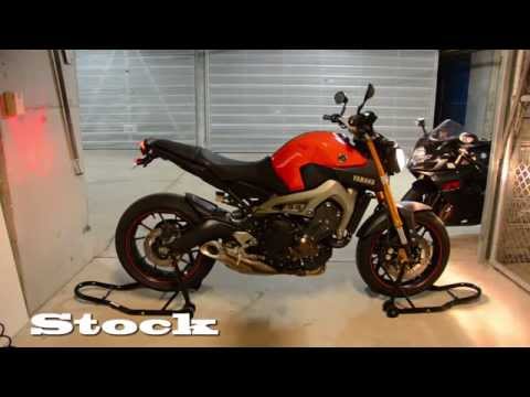 MT-09 / FZ-09 Akrapovic Carbon Exhaust vs Stock