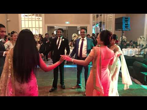 Suwanda Dani Danenawa By Rookantha Gunathilake Live At Bachi & Sanda's Wedding.