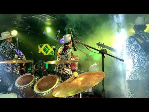 Grupo Trebo1- El Coralillo (en vivo Jet)