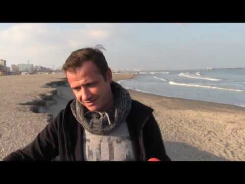 20.02.2017 / Știre Etv - Maluri surpate și ravene pe plaja din Mamaia!