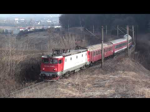 Tren IR1833 Iasi - Timisoara Nord cu trece cu EA924 prin zona Scheia - 07.03.2019