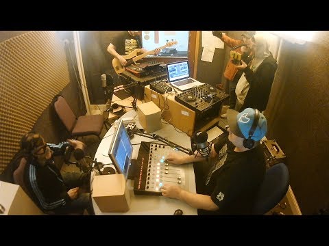 The Despicables  -  Jim Carey - live with Steg G