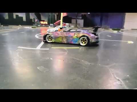 RC Drift - Slo-Mo Sideways in the 350z - New Track Layout!!