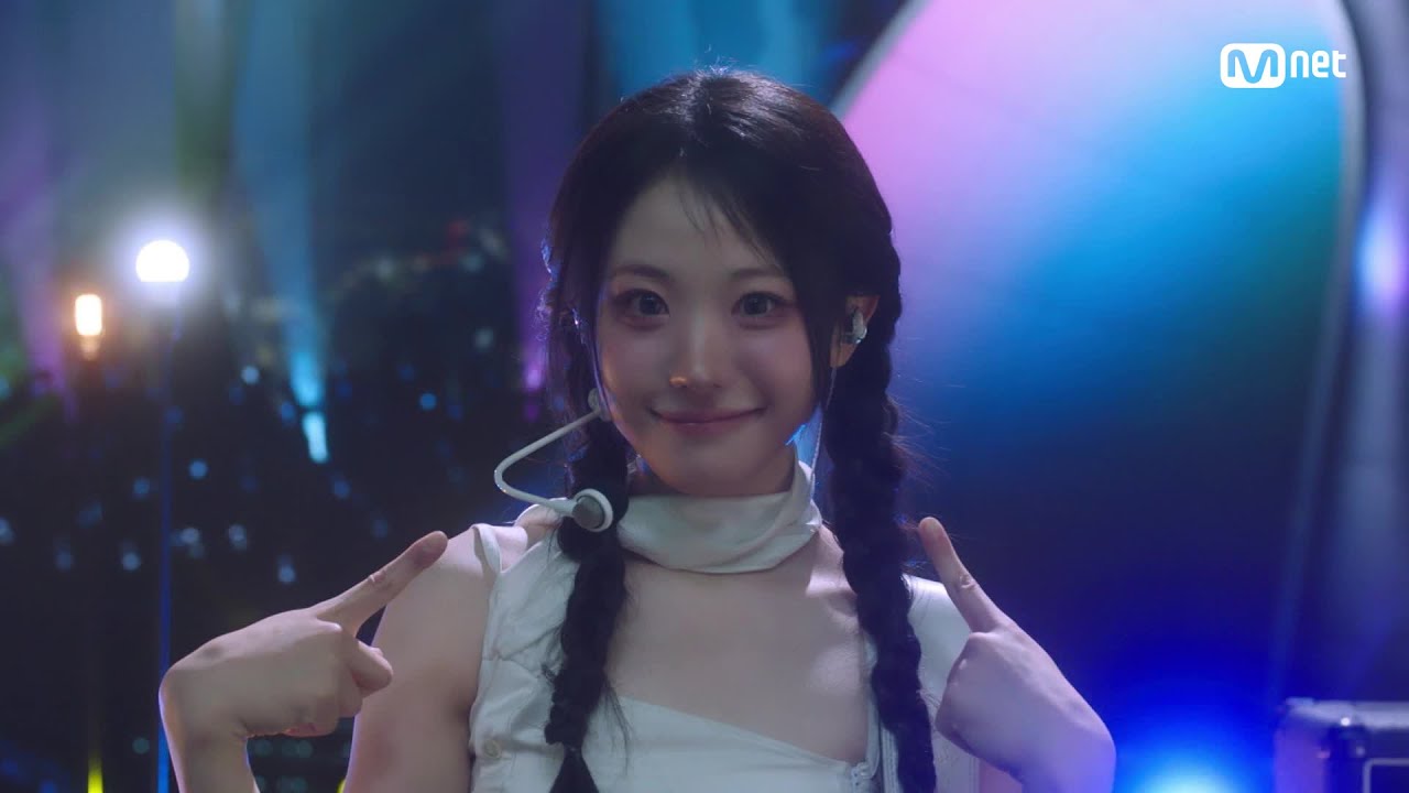 'COMEBACK' QWER - CEREMONY #엠카운트다운 EP.926 | Mnet 260430 방송